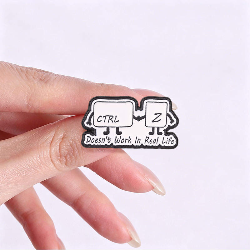 เข็มกลัดเคลือบลายมีมเทคโนโลยีต - Tech Accessories For Work บทวิจารณ์และราคา
